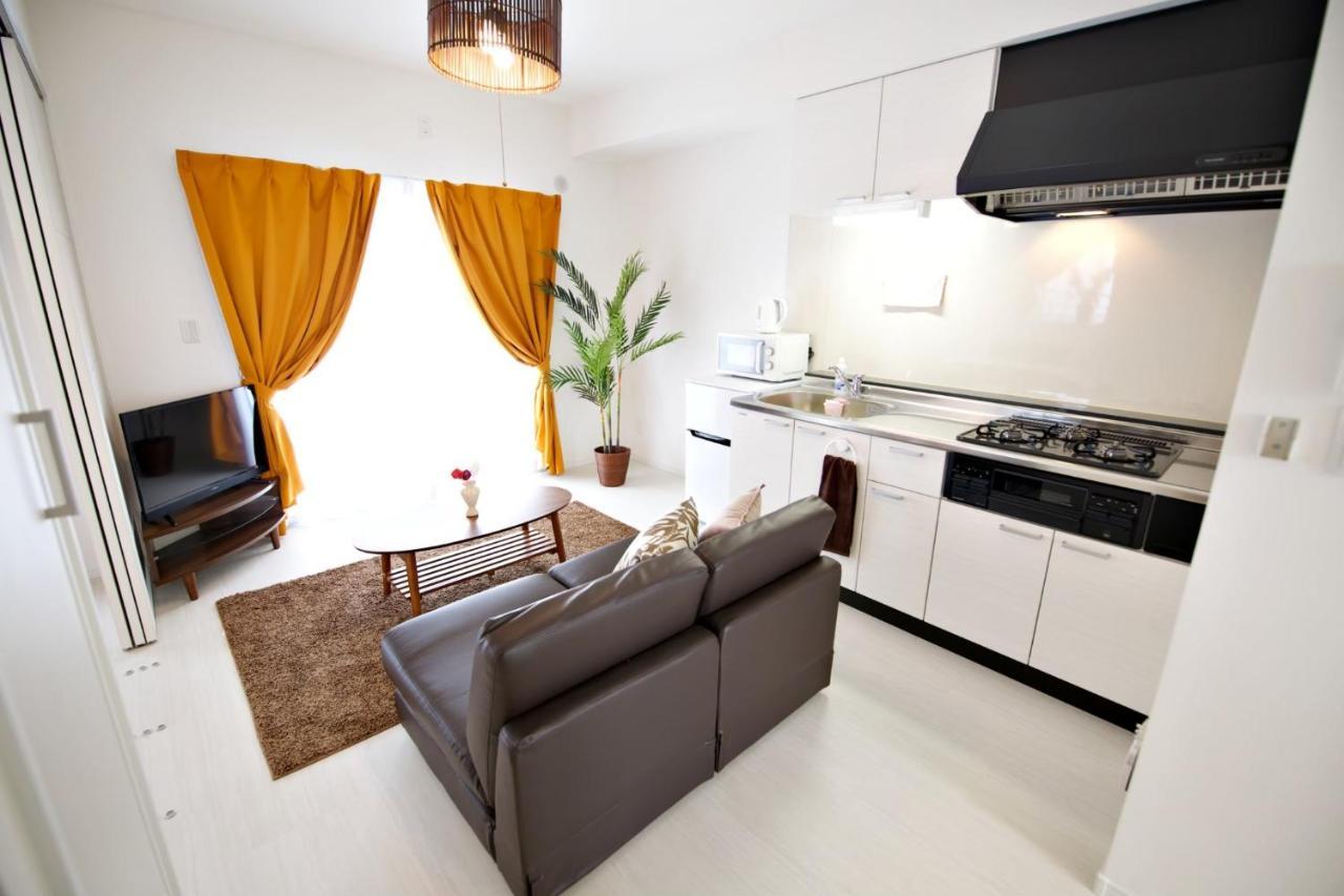 Vent Du Vent302 Apartment Urasoe Bagian luar foto
